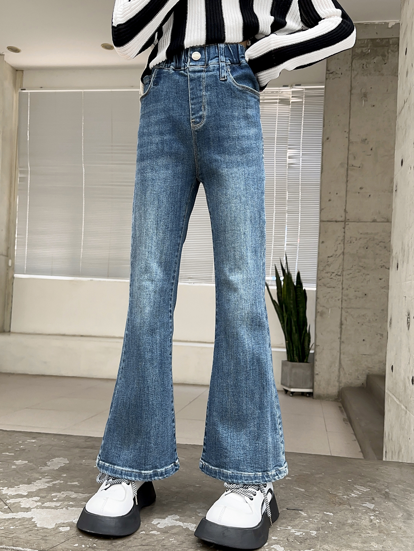 new fashion bell-bottoms kids girls discount jeans size 10 hart teen girls pants fast shipping