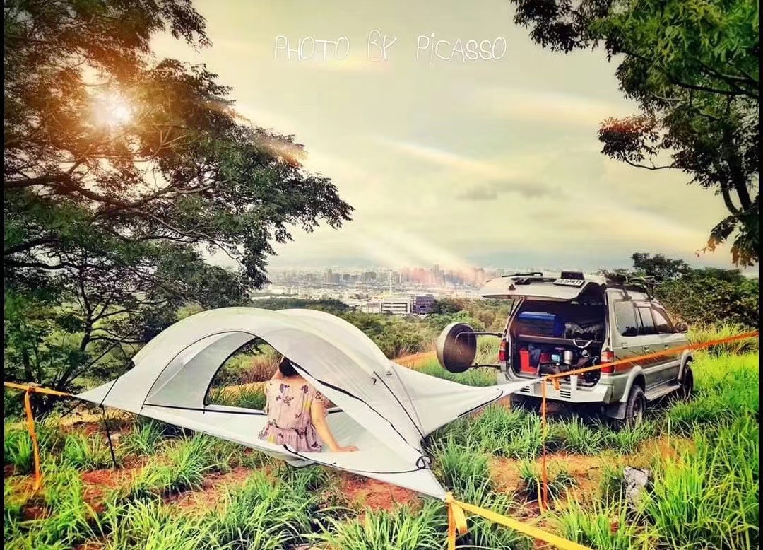 outdoor camping hanging tree tent