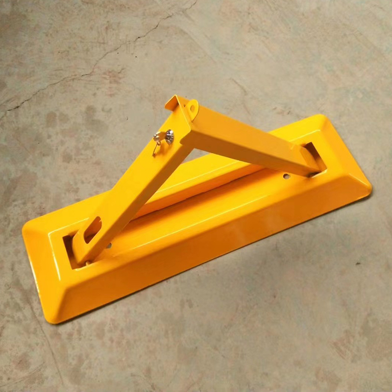 Portable Manual Triangle Parking Steel Traffic Safety Triangle Parking Lot Barrier Lock