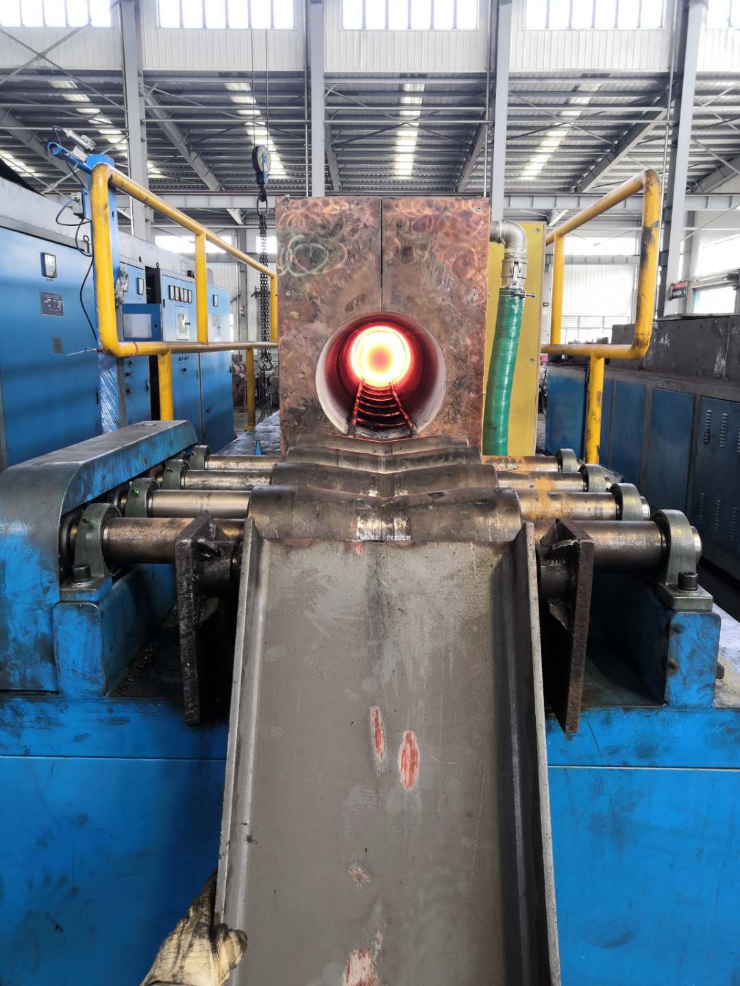 Medium Frequency Induction Heating Furnace