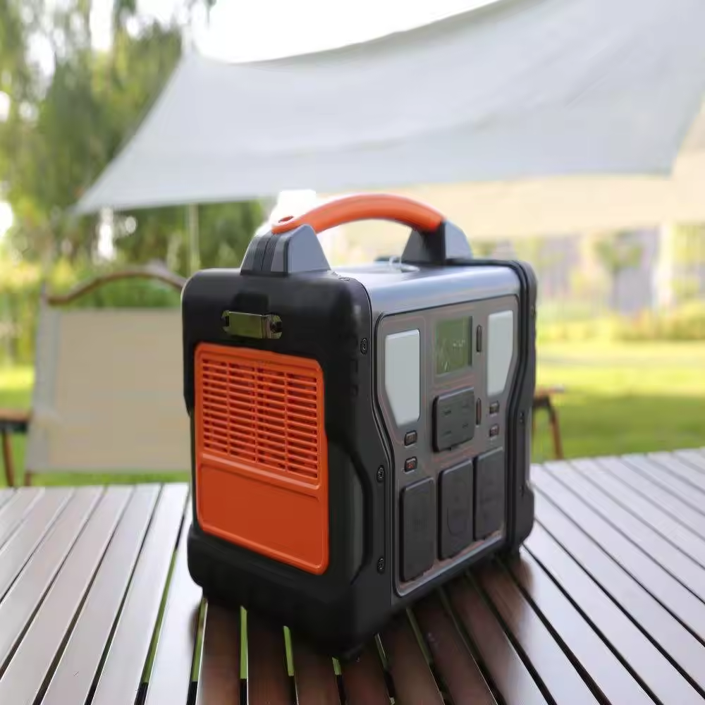 Charged Device Solar Power Rechargeable Generator Pure Sine Wave Portable Power System Station