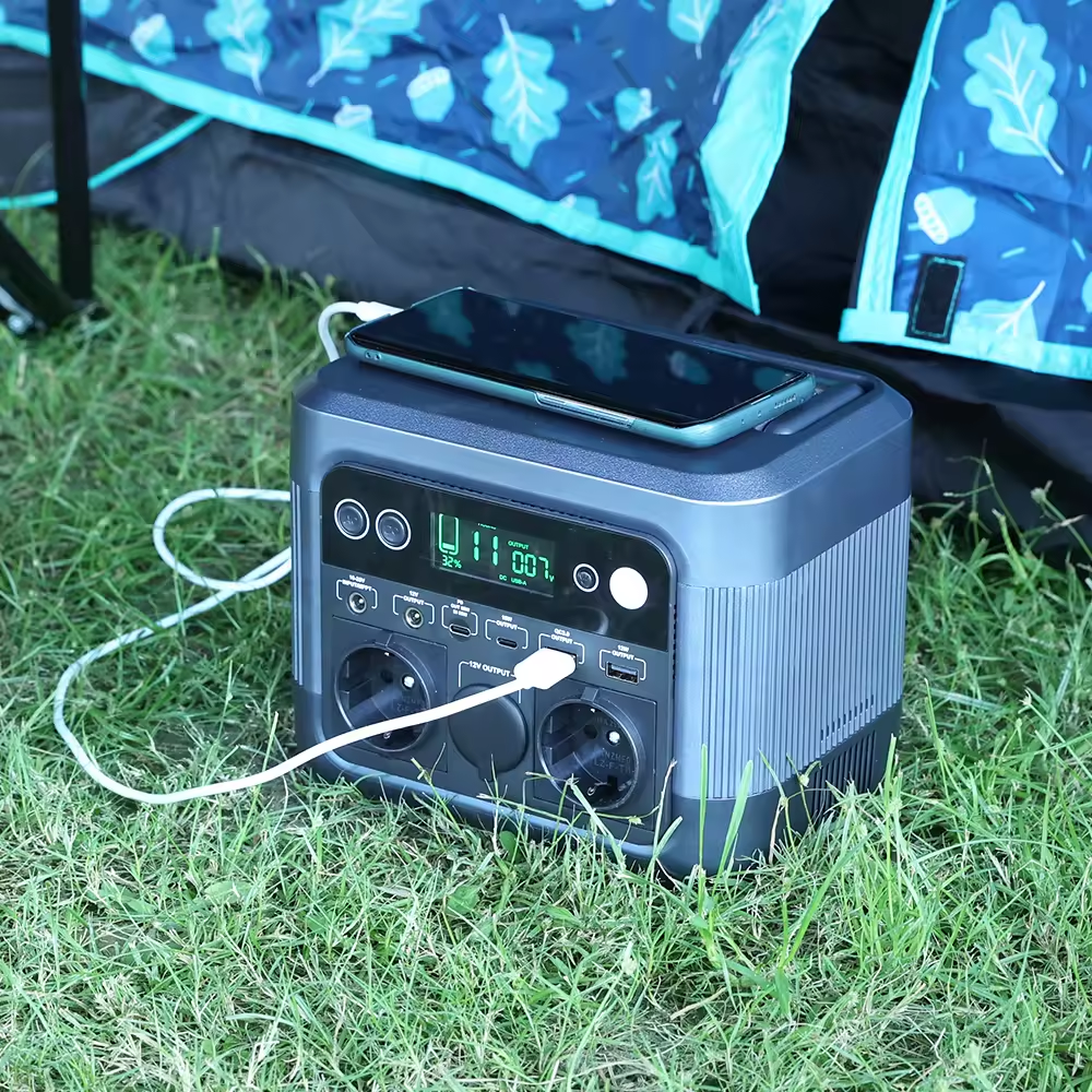 Camping backup 300w lightweight factory price charging devices portable solar generator power station
