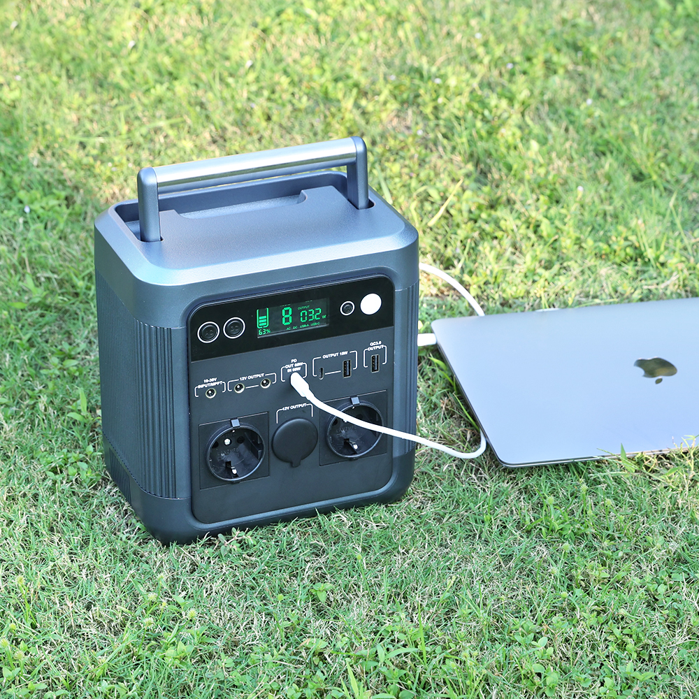 Compact Power Station High-Capacity Power Bank portable power station