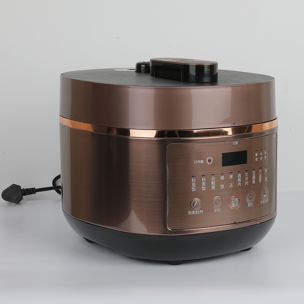 Stainless steel pressure cooker with full open design lid