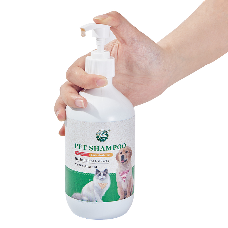 2024 Hot Sale Factory-Direct Pet Cleaning Shampoo with Dogs and Cats