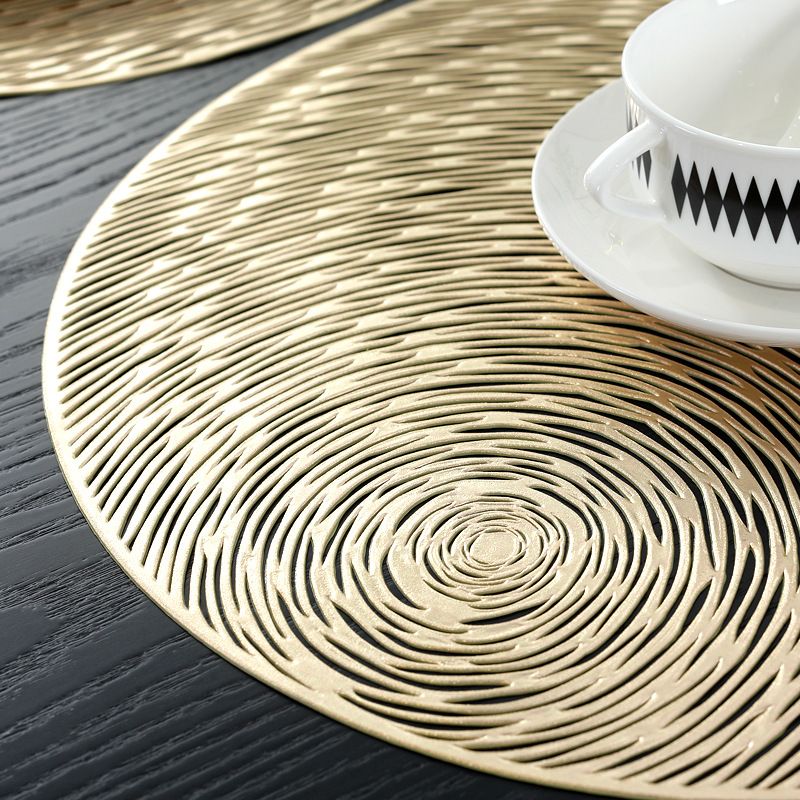 Free Sample OEM&ODM PVC 2024 new design woven wedding placemats round for dining table luxury