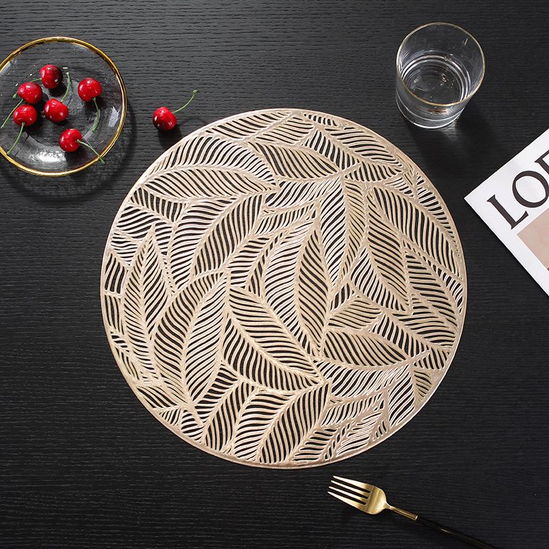 2024 Round Pressed Vinyl Metallic Place Mat Leaf Placemats Non-Slip Heat Insulation Kitchen Washable Table Mats Decoration