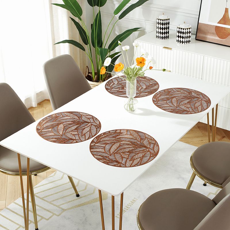 2024 Round Pressed Vinyl Metallic Place Mat Leaf Placemats Non-Slip Heat Insulation Kitchen Washable Table Mats Decoration