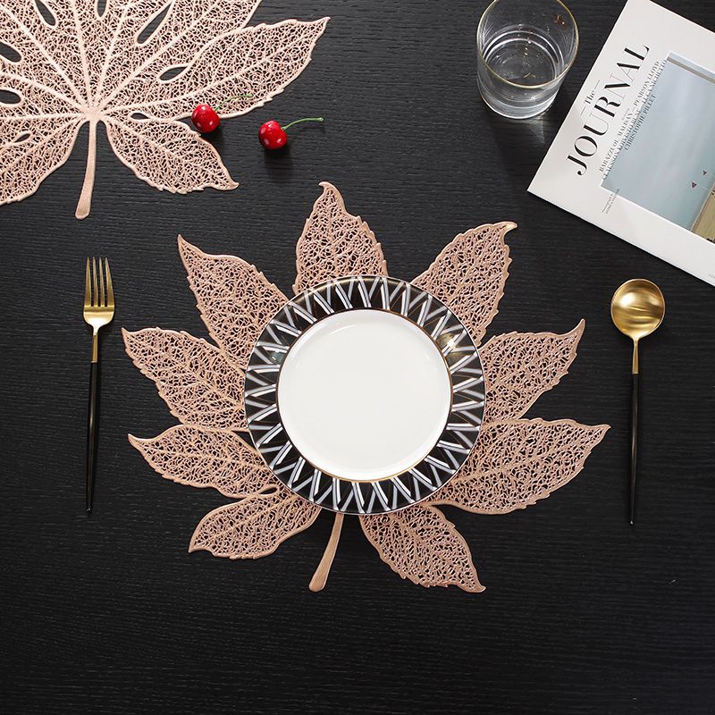 Leaf Design Waterproof Table Mat