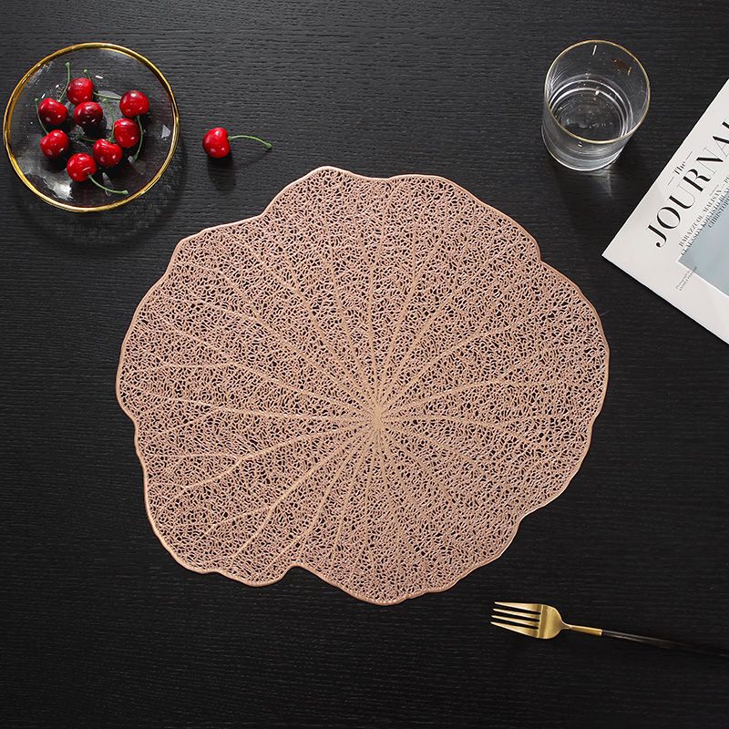 Manufacture PVC Hollow Placemat Gold High Quality Heat Resistant Place Mat Plain Table Mats Sets Household