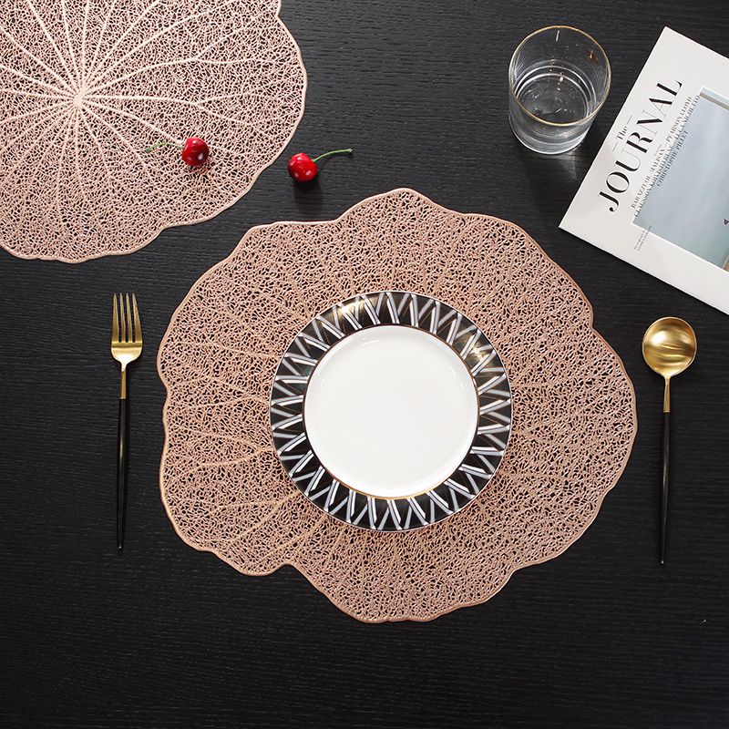 Manufacture PVC Hollow Placemat Gold High Quality Heat Resistant Place Mat Plain Table Mats Sets Household