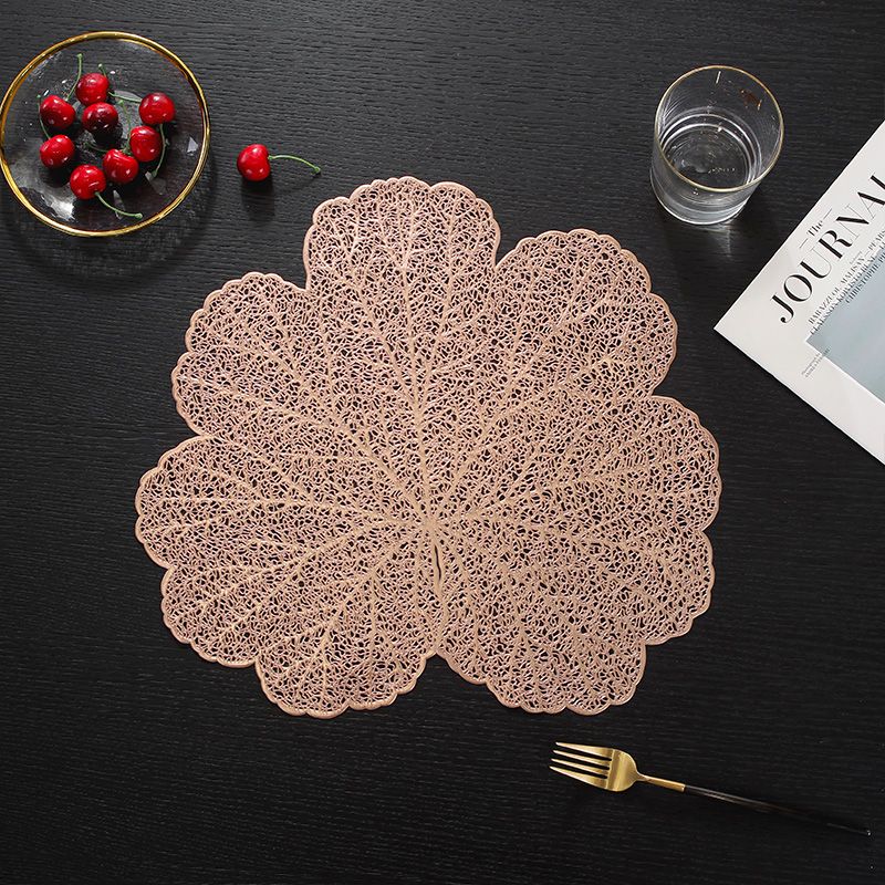 Washable Decorative Table Mat Vinyl Metallic Placemat