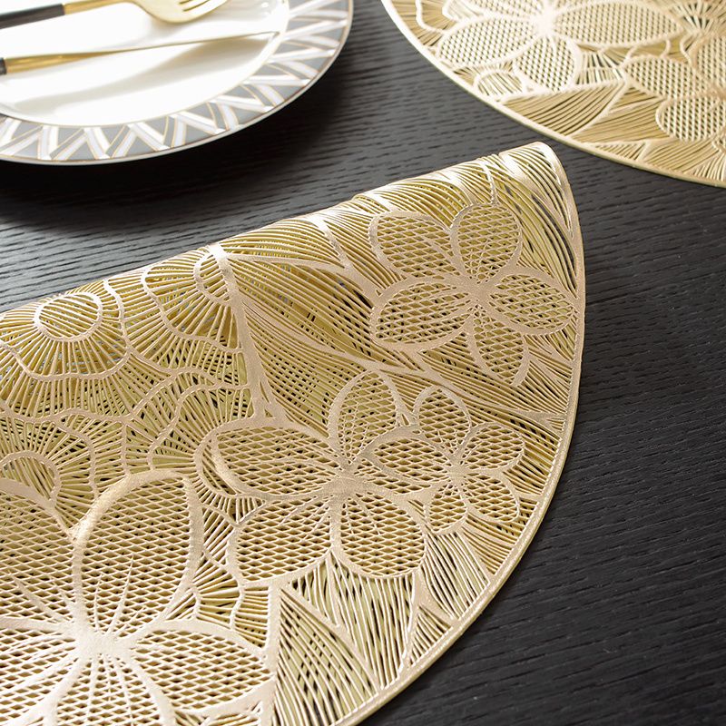 European Style Insulation Round Gold Vinyl 38cm Waterproof PVC Placemat Table Mat For Dining Table