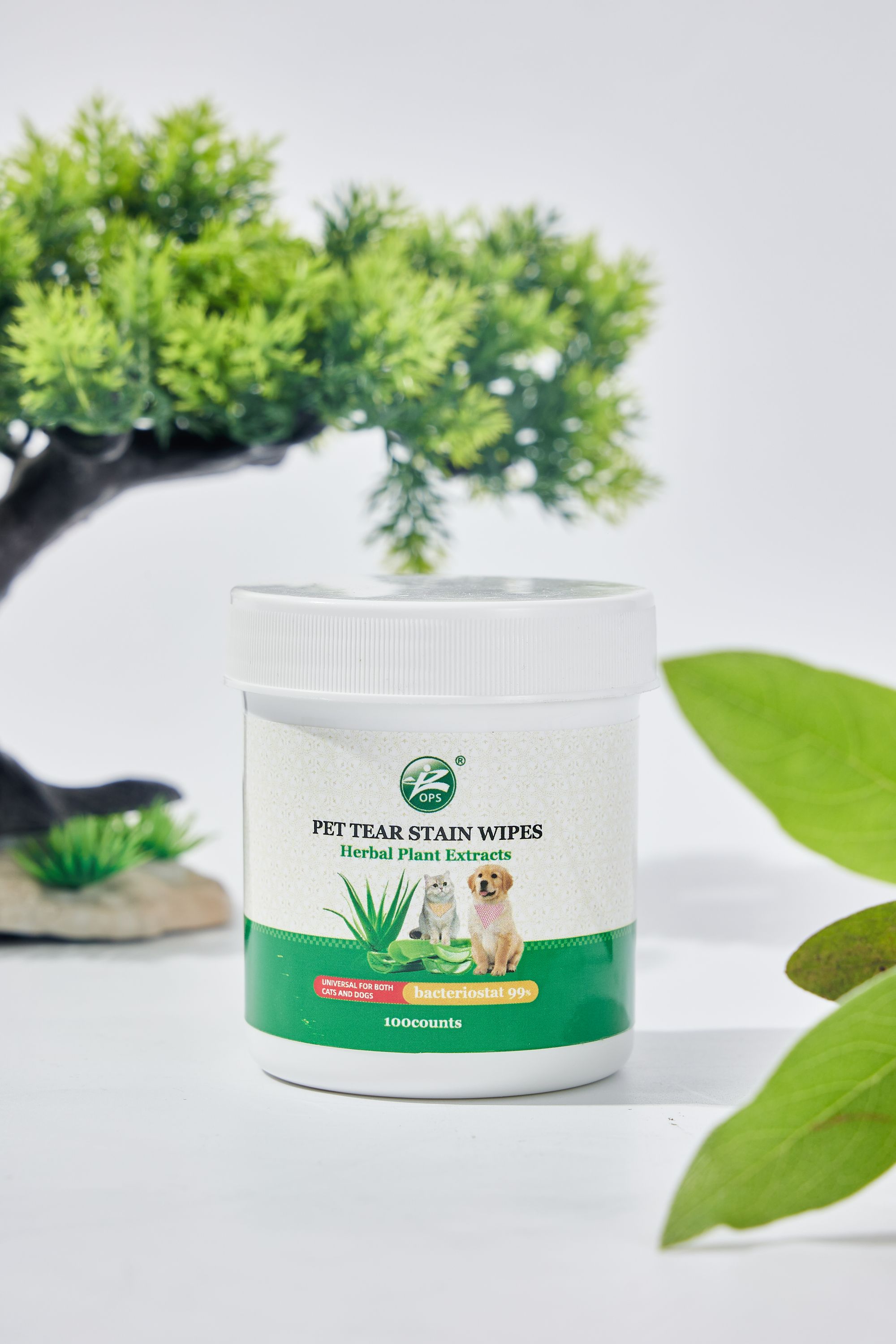 Herbal Pet Tear Stain Wipes for Cats and Dogs