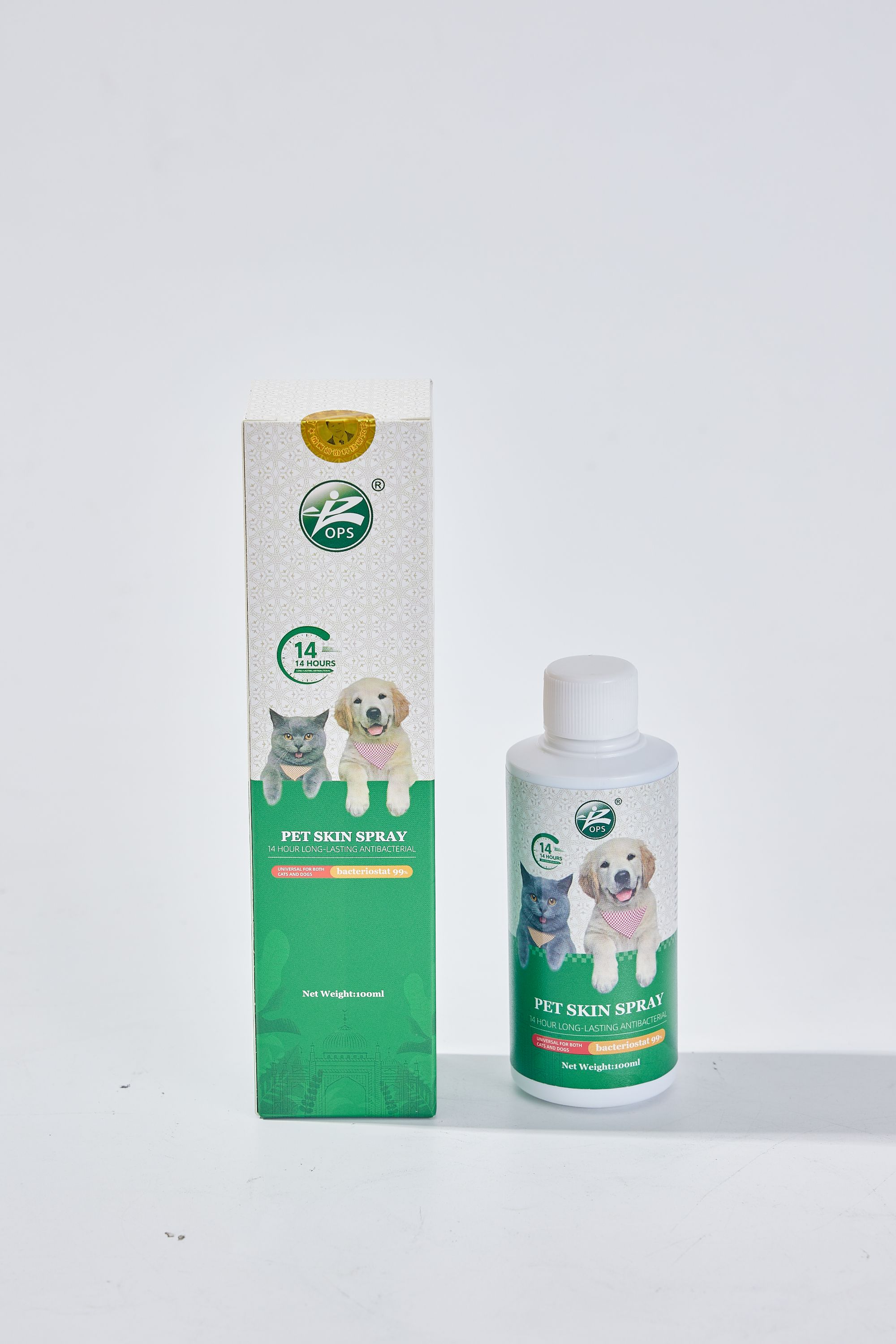 Pet Moss Spray for Dogs and Cats