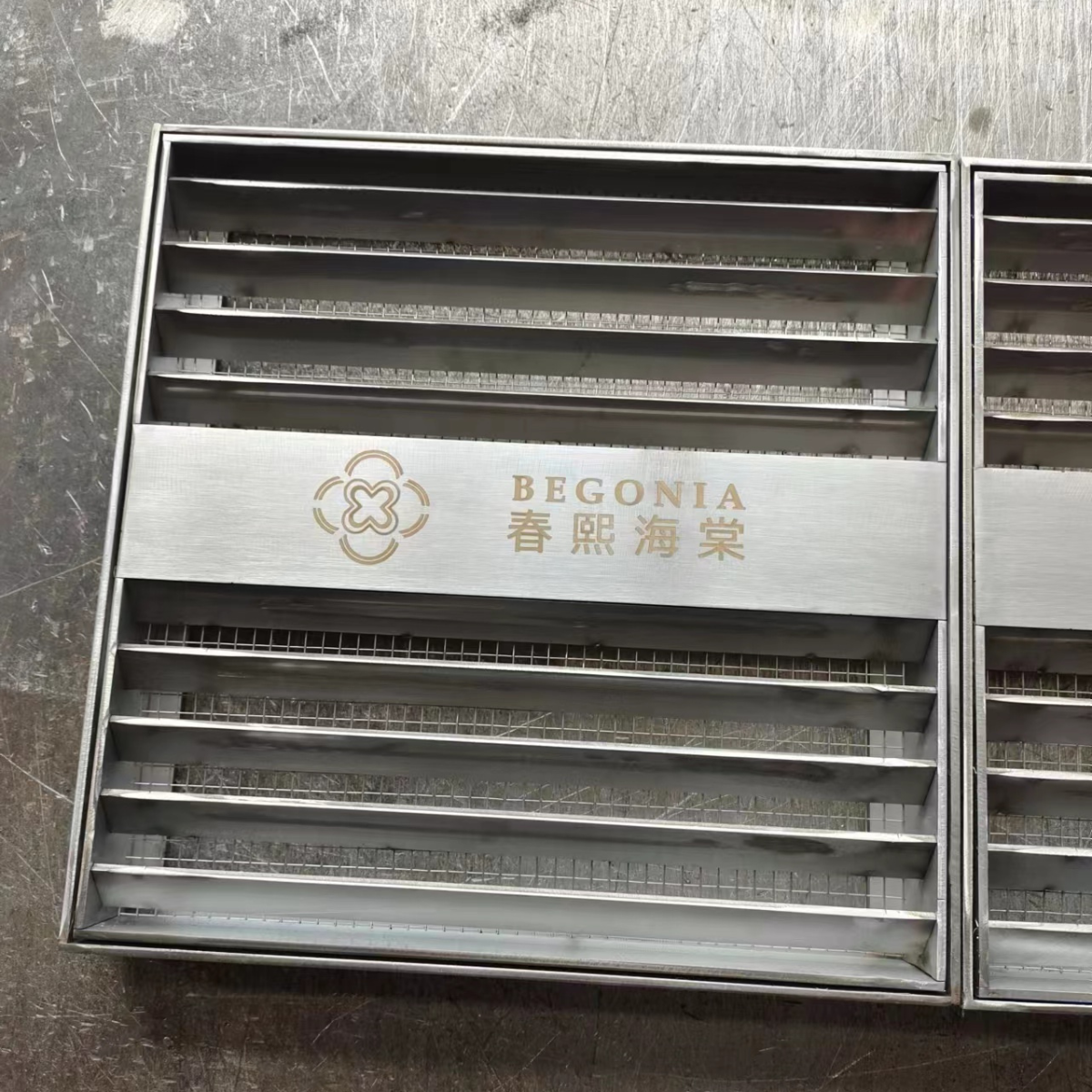 Stainless steel grille Rain grate steel grating Gutter cover