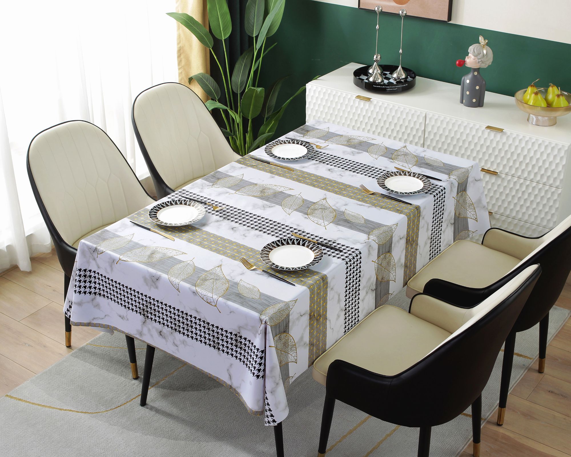 High quality Printed Table Cloth Rectangle Plastic Waterproof Dining Table Cover