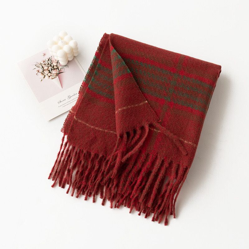 Autumn and winter senior atmosphere sense of Divina lattice niche classic Japanese and Korean literary style new scarf