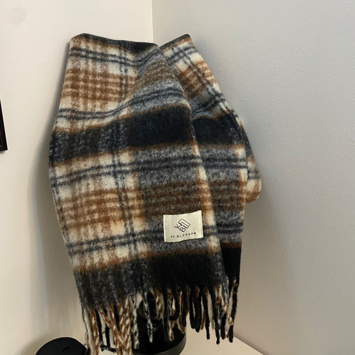 Maillard new double plaid scarf solid color mohair explosive scarf New Year's senior sense scarf