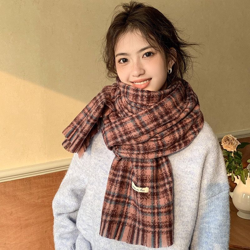 New retro small plaid lunch shawl autumn and winter warm Japanese and Korean short beard matching color scarf