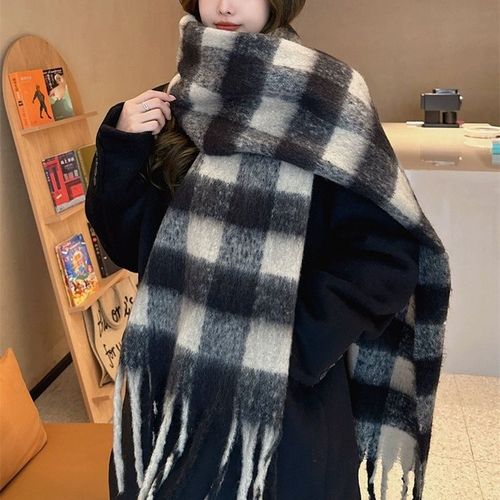 2024 Vintage plaid thickened scarf New Year's Advanced ambience fringe mohair warm scarf