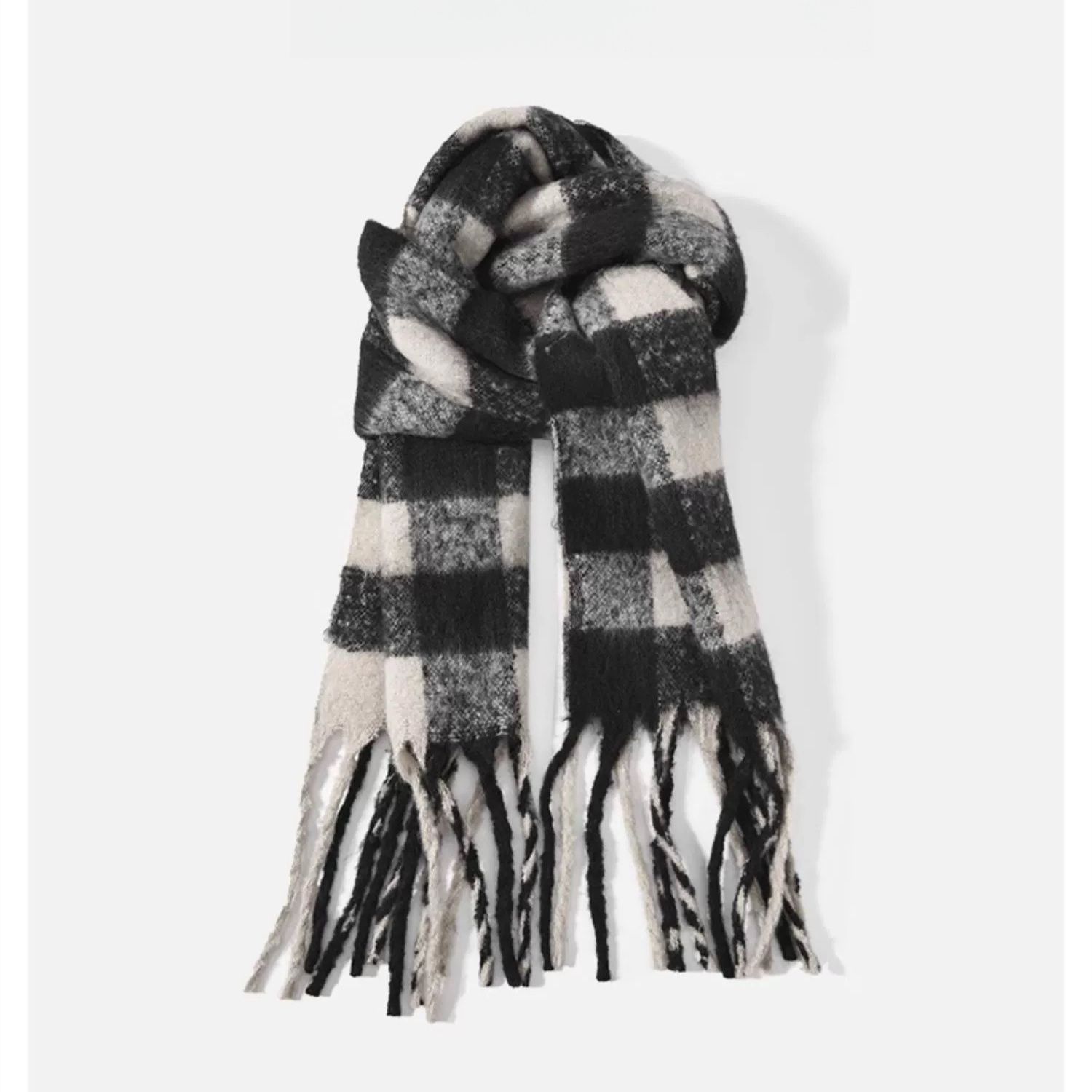 2024 Vintage plaid thickened scarf New Year's Advanced ambience fringe mohair warm scarf