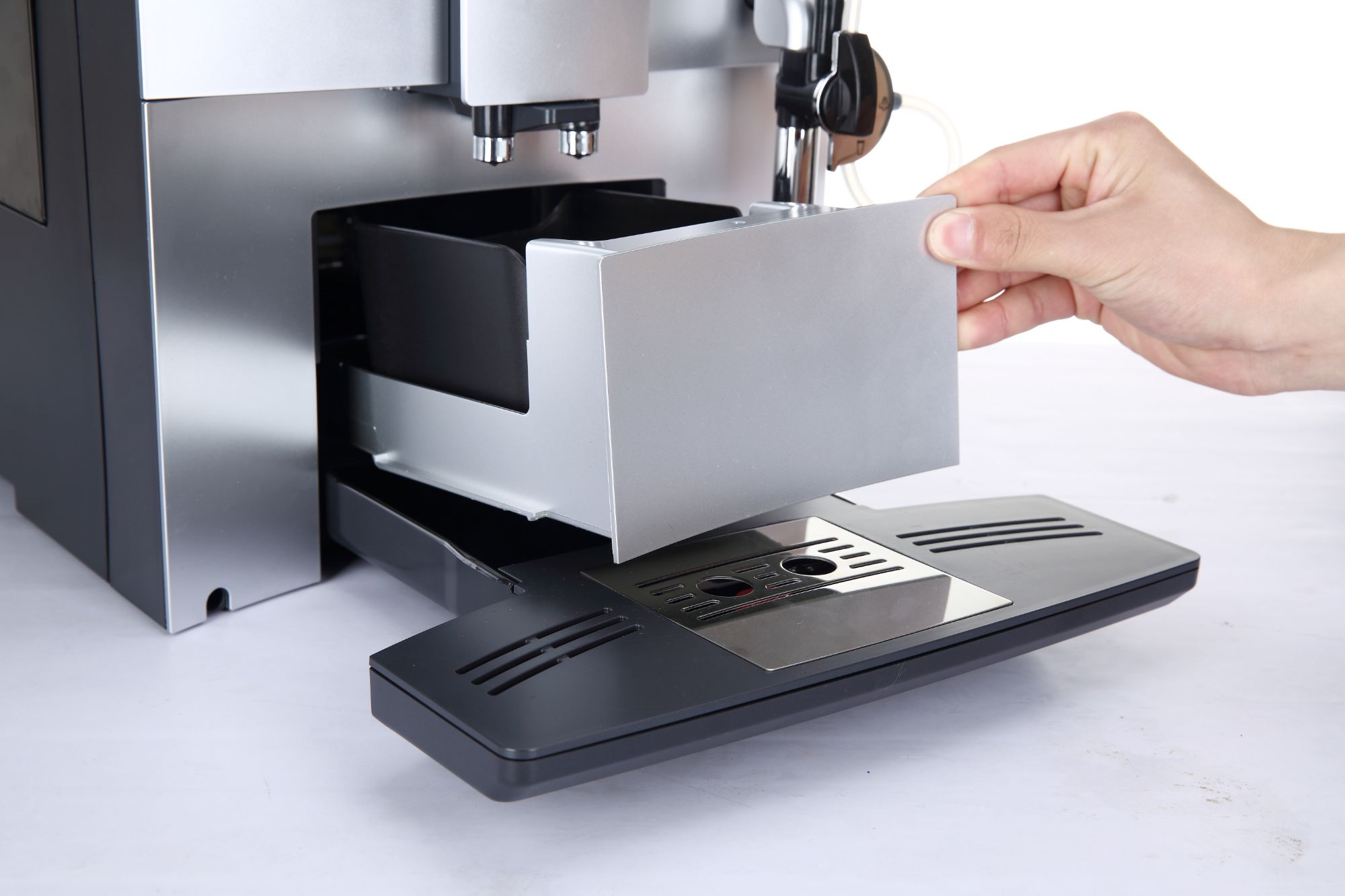 Fully-automatic Coffee Maker Machine with Cappuccino Assembly