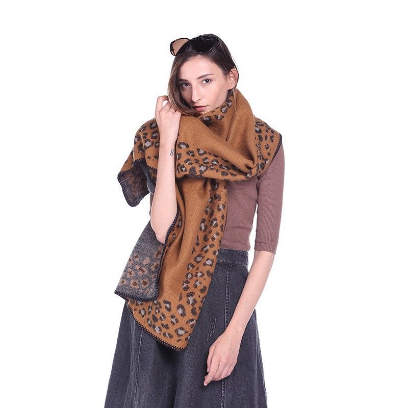 2024 Leopard print ladies long all-match decorative scarf fashion new style retro national jacquard long scarf