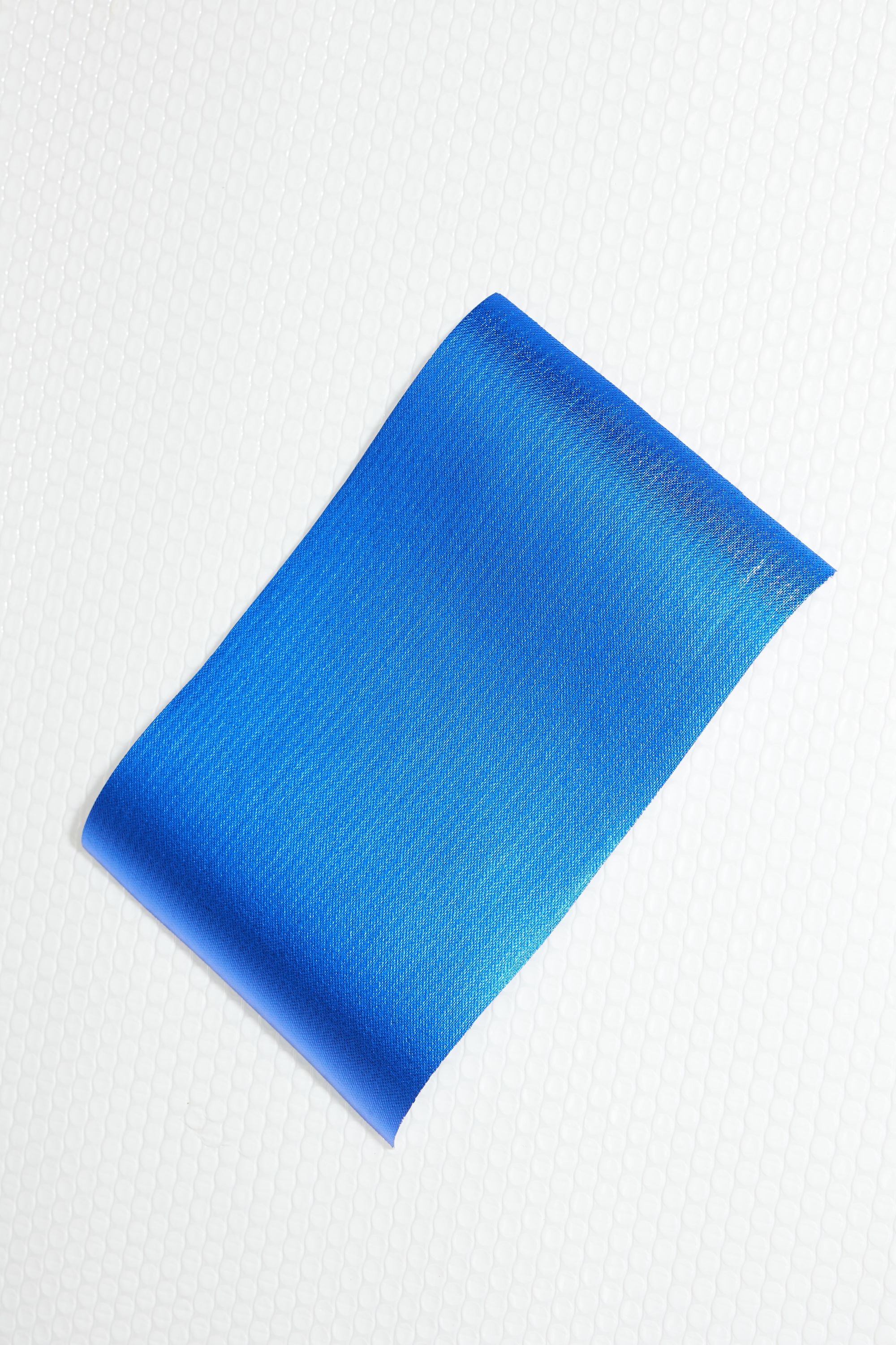 Laminated Non Woven Fabrics material to make bags