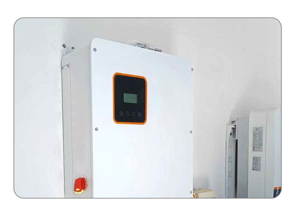 230 VAC Ce Certified DC/AC Single Phase On/Off Grid Hybrid Solar Inverter