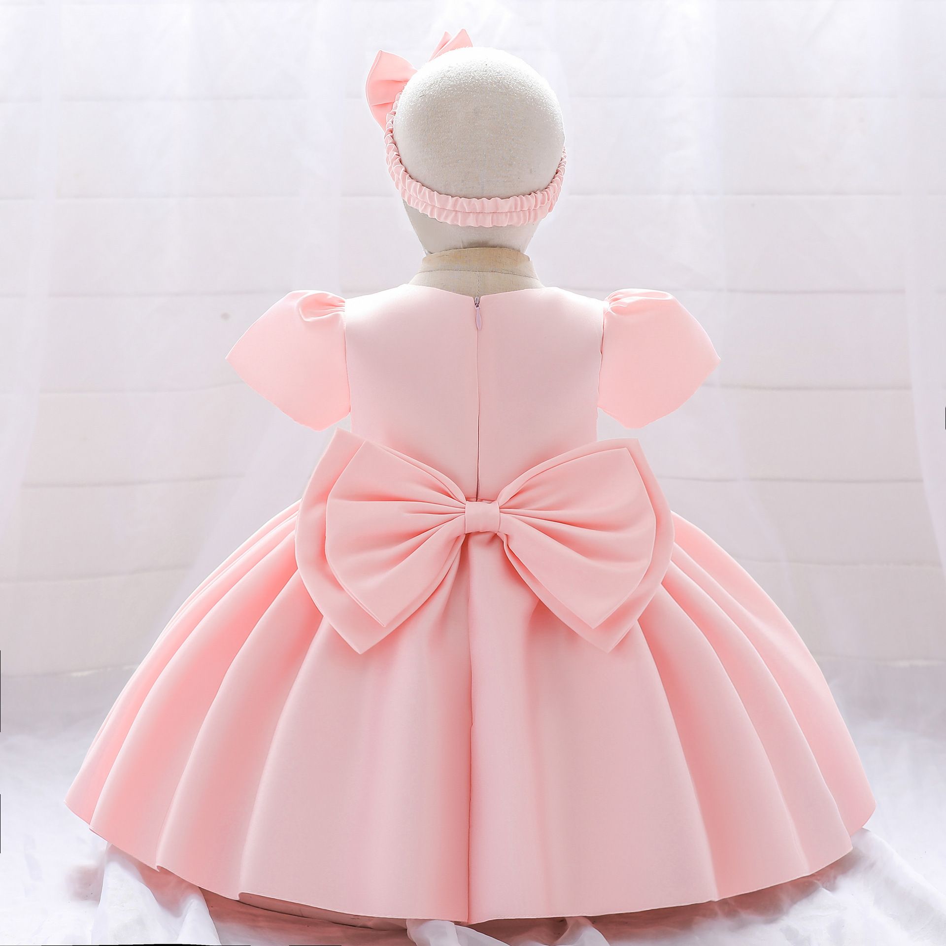 Elegant solid color dress for baby girls with puffy sleeves and matching headband - perfect for birthdays and special occasions