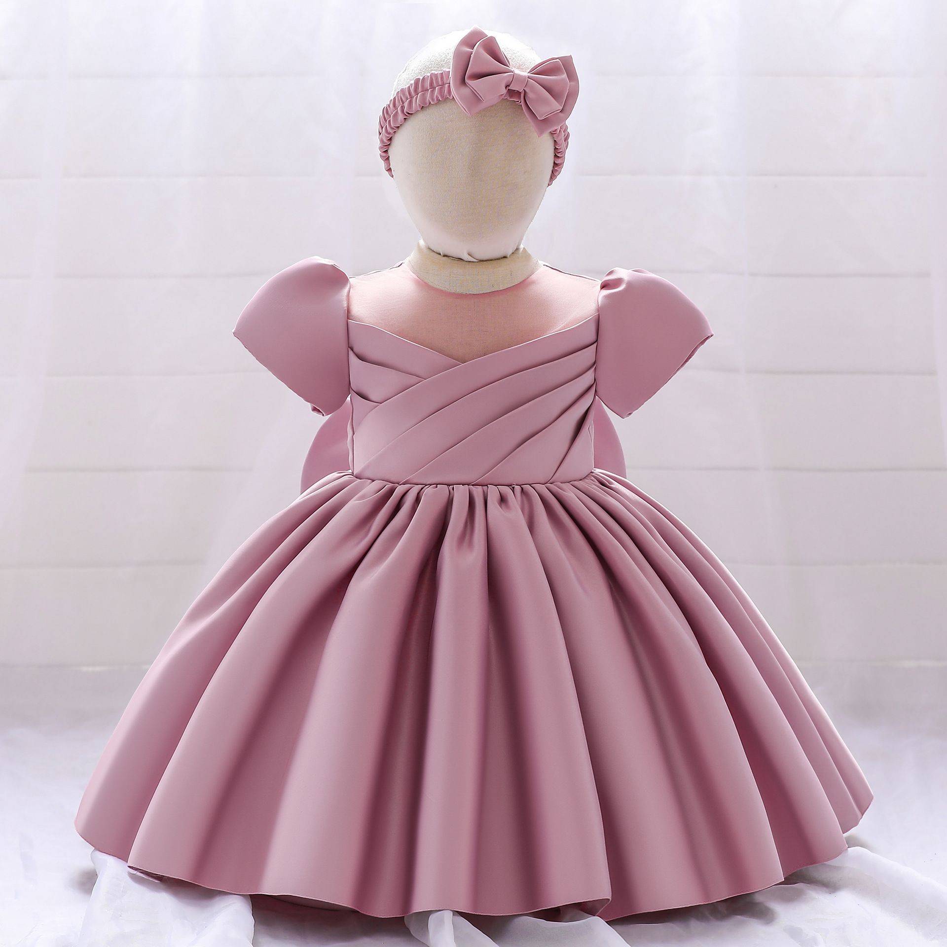 Elegant solid color dress for baby girls with puffy sleeves and matching headband - perfect for birthdays and special occasions