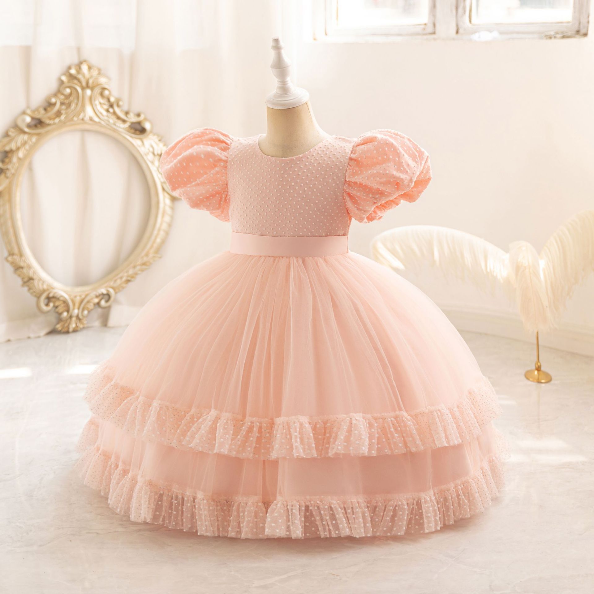 elegant summer puffy princess kids dress for girls with lace and bow perfect for shows, birthday parties and wedding dresses