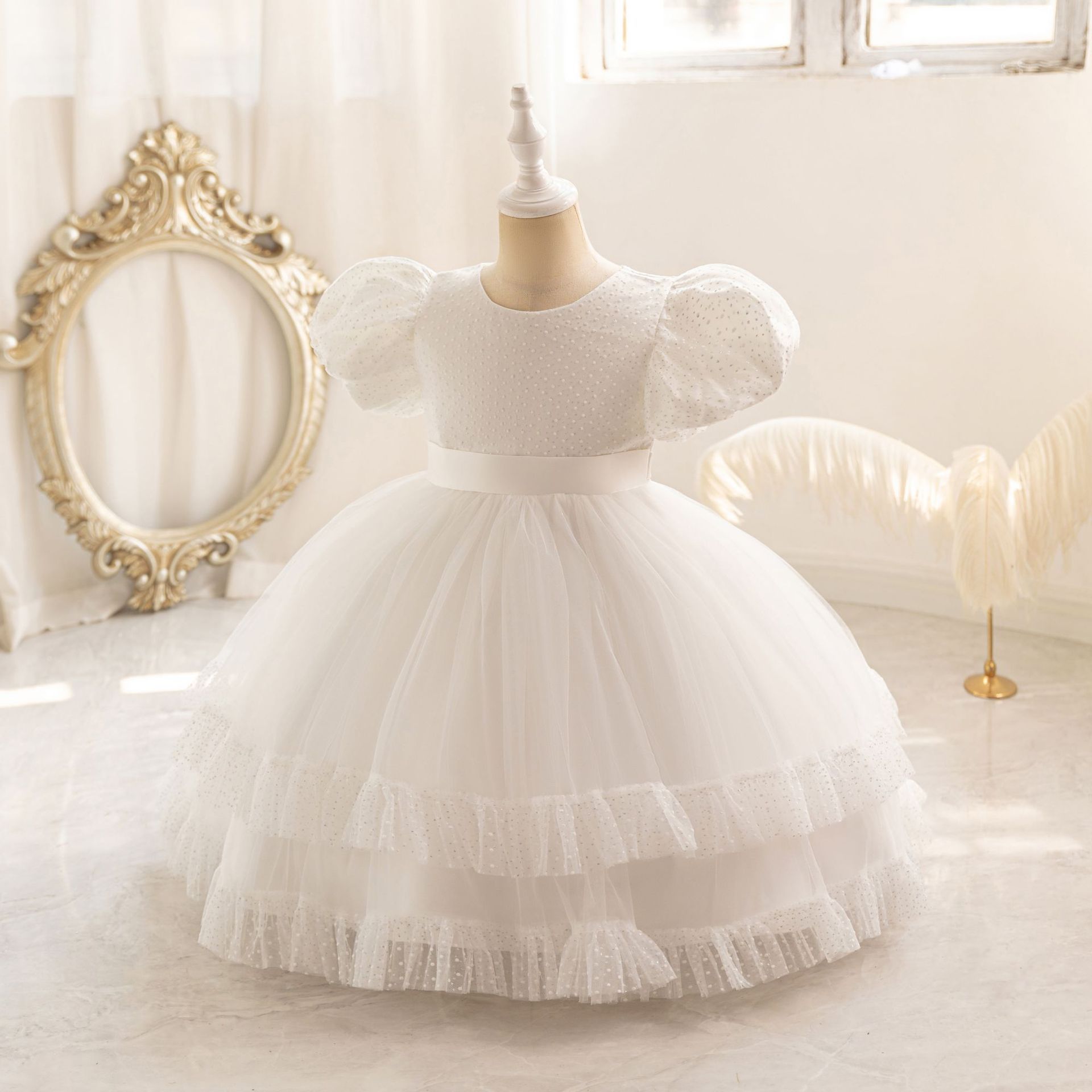 elegant summer puffy princess kids dress for girls with lace and bow perfect for shows, birthday parties and wedding dresses