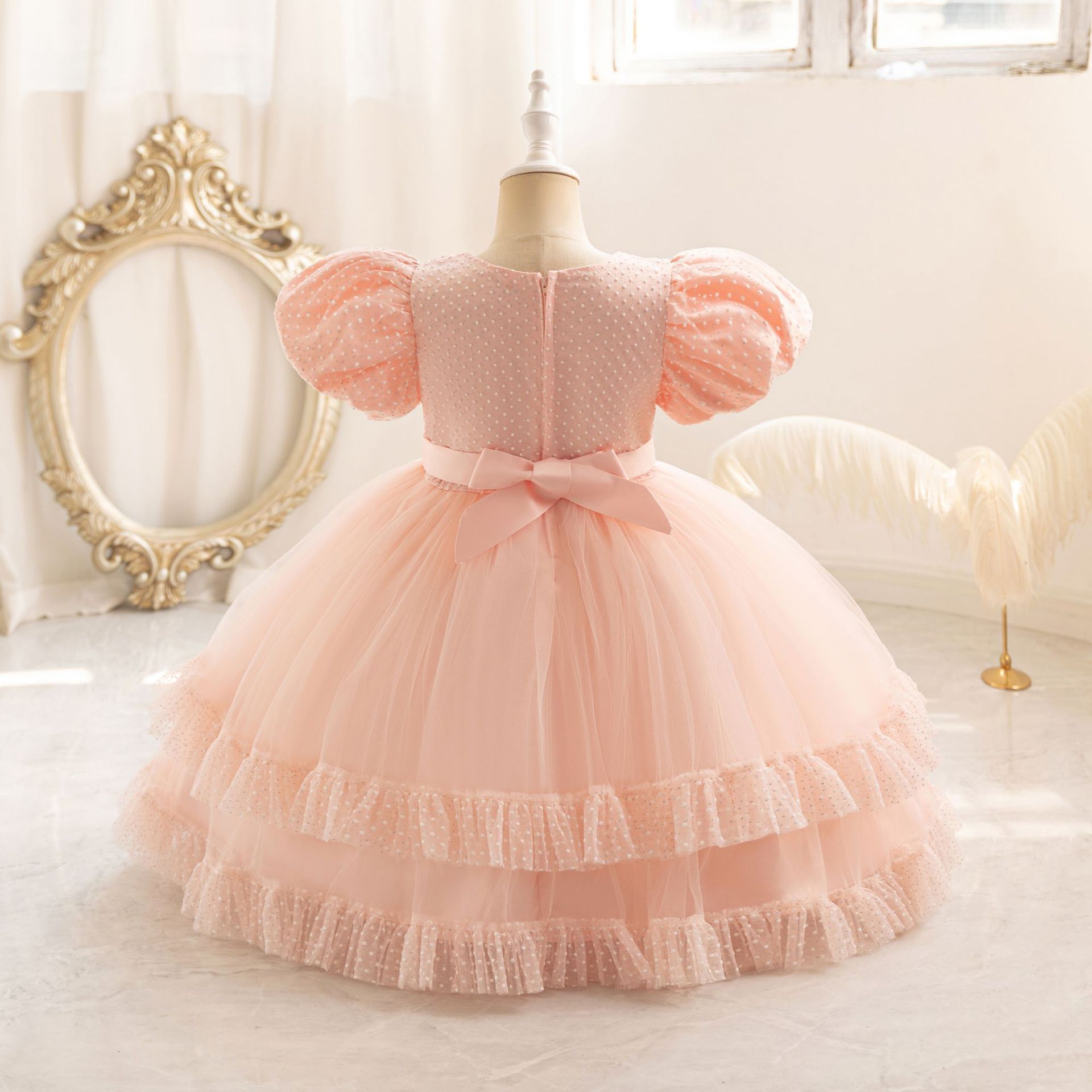 elegant summer puffy princess kids dress for girls with lace and bow perfect for shows, birthday parties and wedding dresses