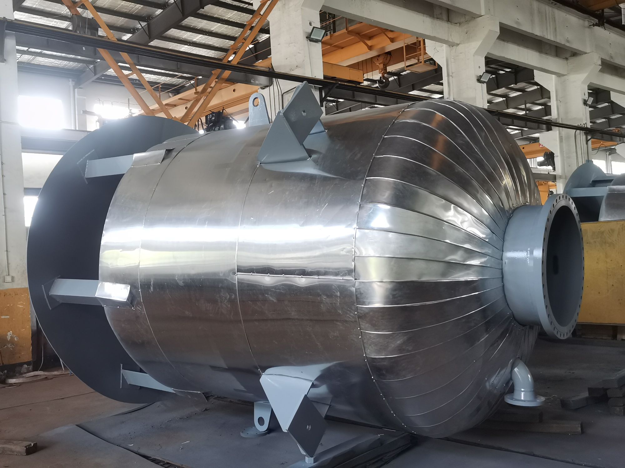 Silencer for Petrochemical Industry, Efficient Noise Reduction, Durable Construction, Essential for Steam Venting and Gas Discha