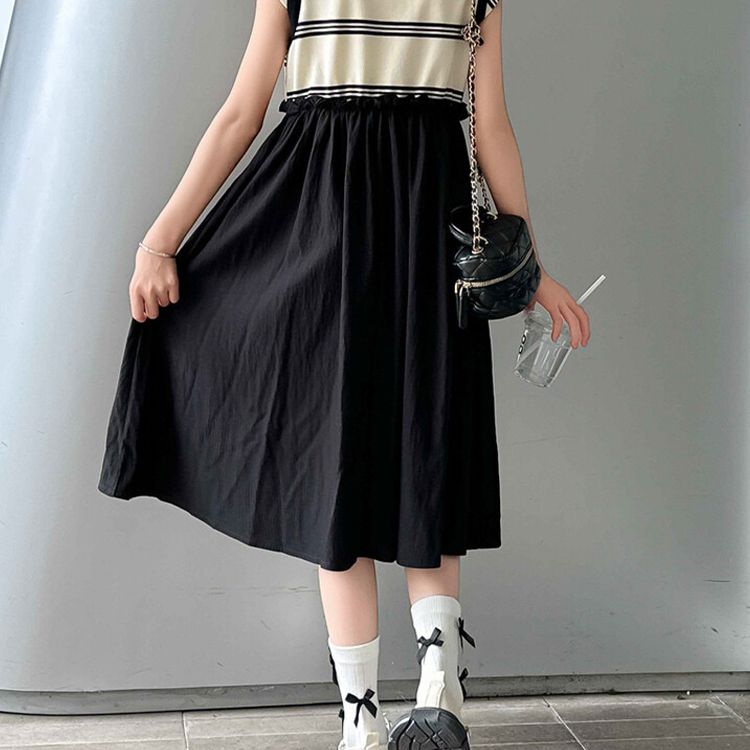 Trendy Striped Sleeveless Dress for Girls - Fashionable Black and White Casual Outfit, Kids Clothing