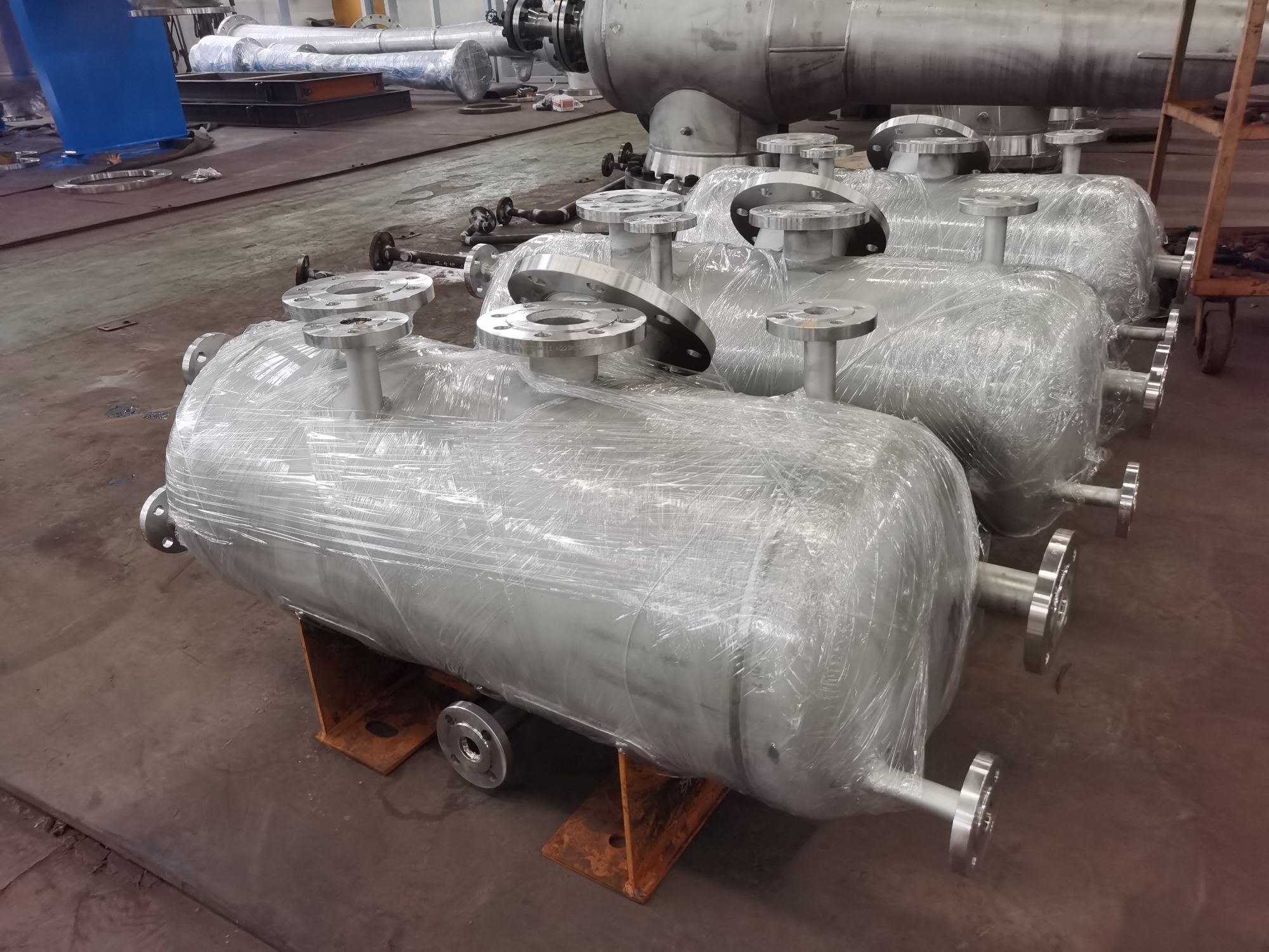 Pressure vessel for chemical or petrochemical industry