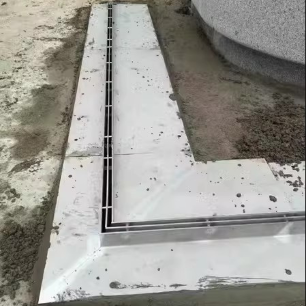 Stainless steel linear gutter cover Slot U-channel sewer