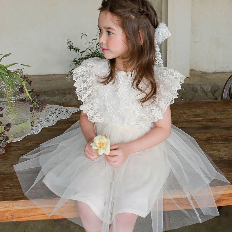 Girls' Lace and Tulle Princess Dress - 2024 Summer Collection, Elegant Flutter Sleeve Birthday and Party Dress for Little Girls