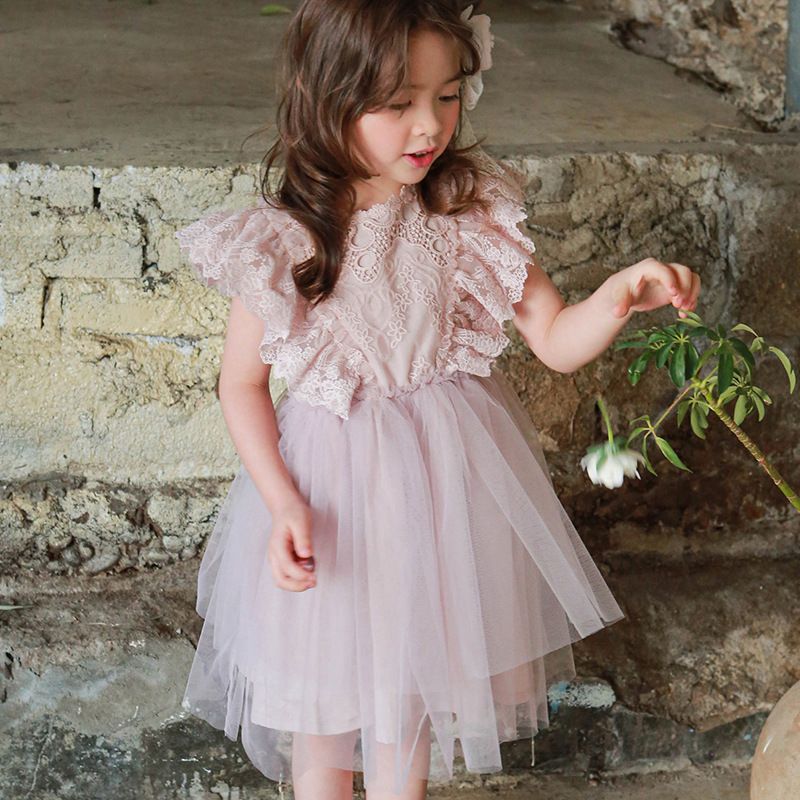 Girls' Lace and Tulle Princess Dress - 2024 Summer Collection, Elegant Flutter Sleeve Birthday and Party Dress for Little Girls