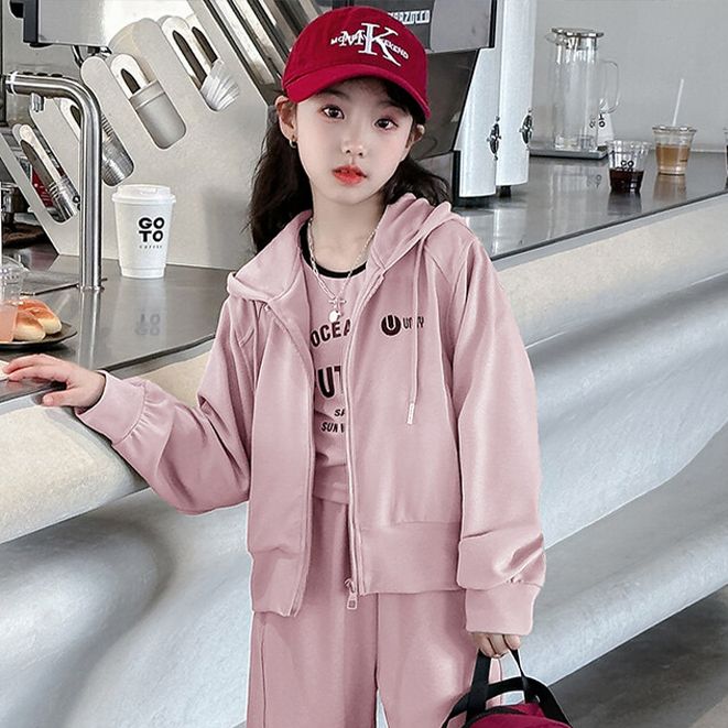 Shiny Sparkle Tracksuit for Girls - Fashionable Two-Piece Set, Comfortable Casual Wear