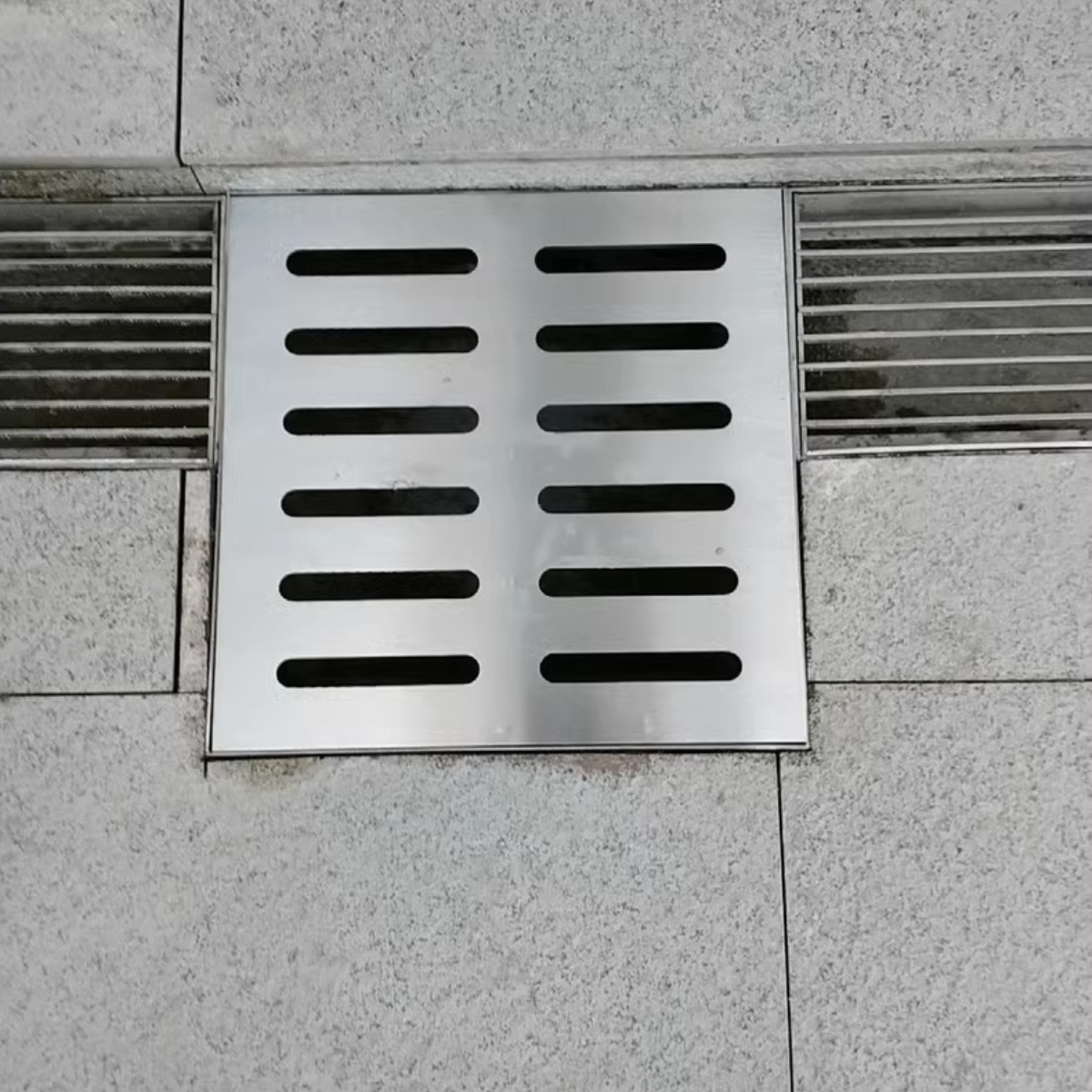 304 stainless steel gutter cover Rain grate Patio gutter cover