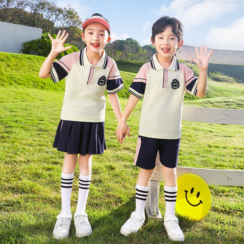 Primary school students in summer pure cotton stripes matching and custom badge school uniform kindergarten short sleeves