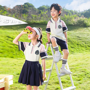 Primary school students in summer pure cotton stripes matching and custom badge school uniform kindergarten short sleeves