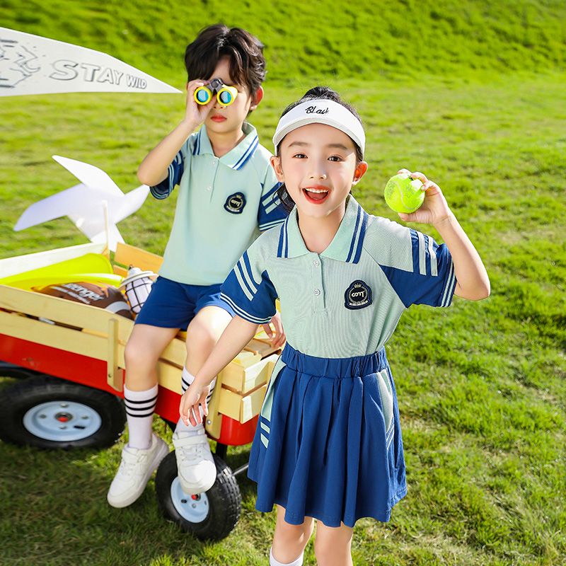 Primary school students in summer pure cotton stripes matching and customized badge school uniform short sleeves