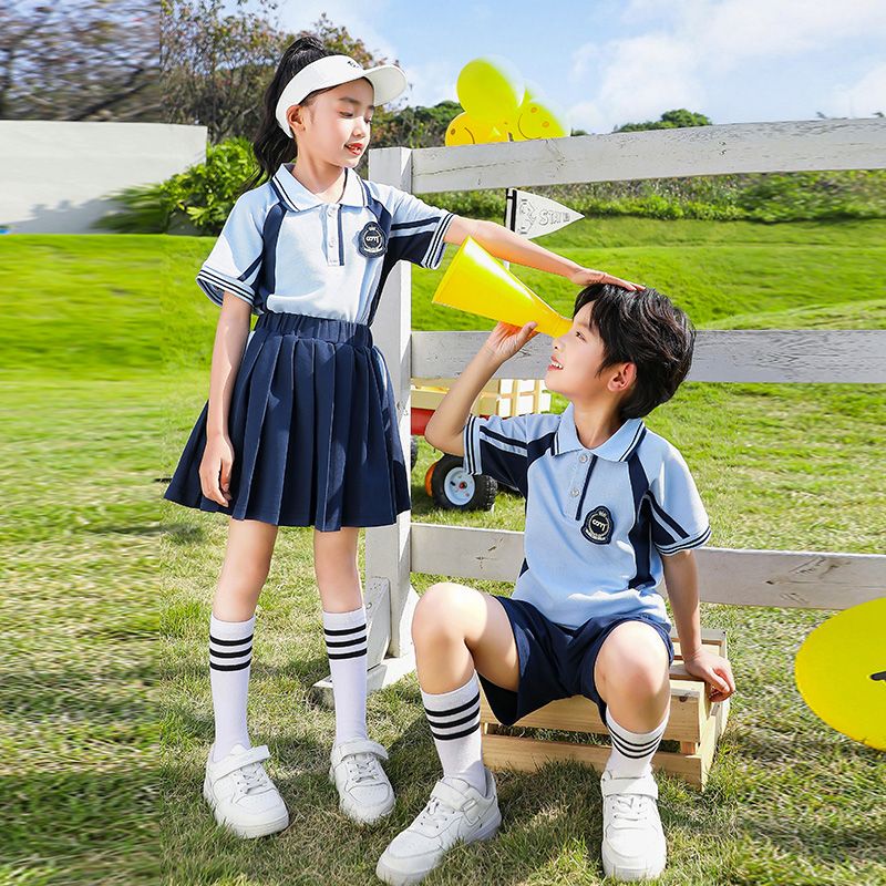 Primary school students in summer pure cotton stripes matching badge school uniforms fresh