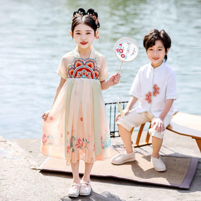 Children's ancient Hanfu Chinese -style national summer elementary school students' national performance