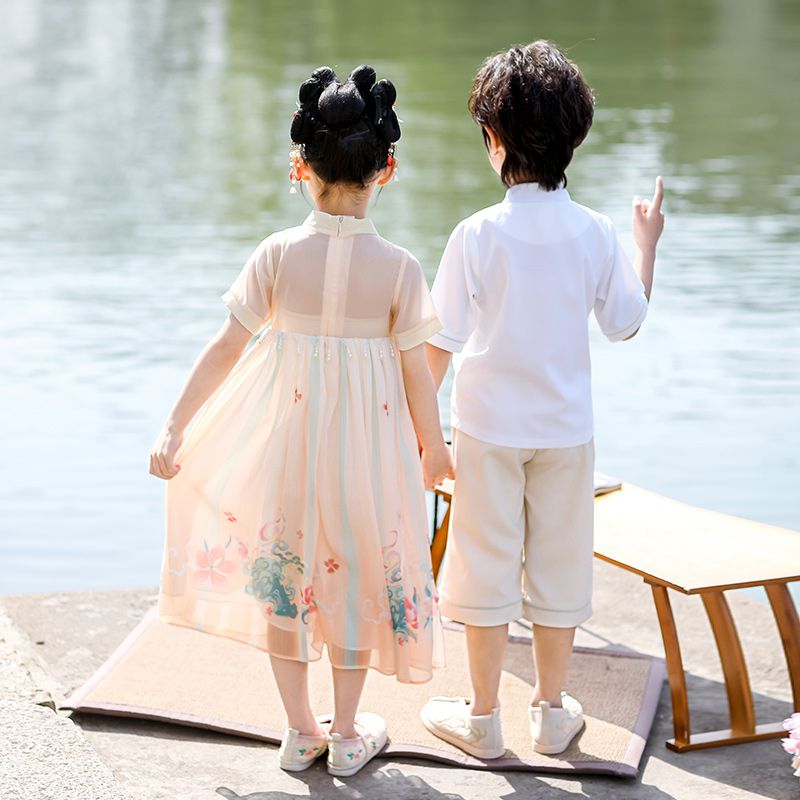 Children's ancient Hanfu Chinese -style national summer elementary school students' national performance