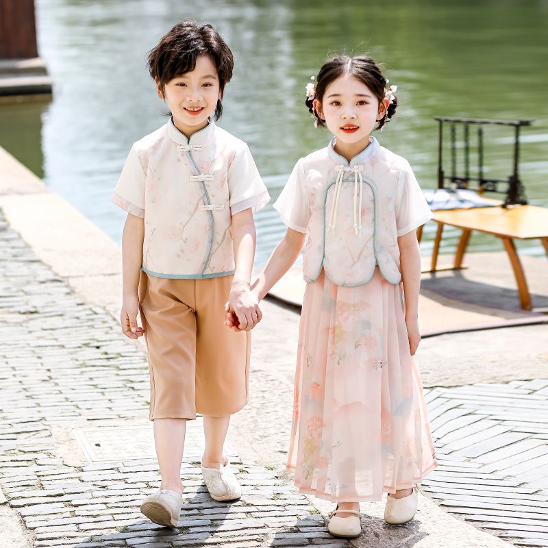 Children's ancient Hanfu Chinese -style national summer elementary school service national performance third grade